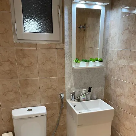 Seaside Retreat House *