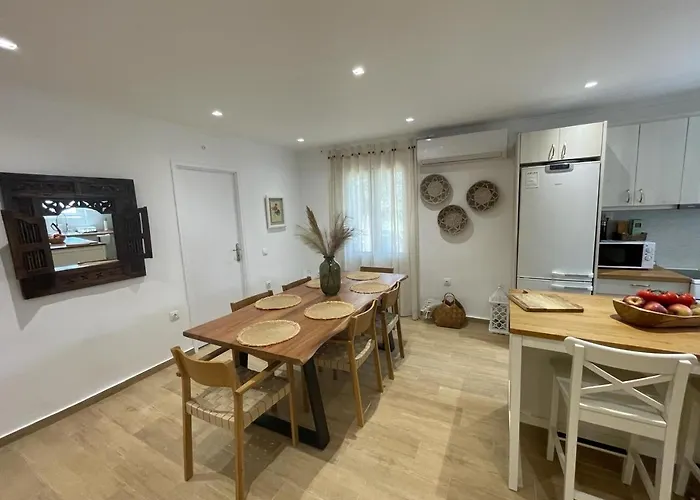 Seaside Retreat House